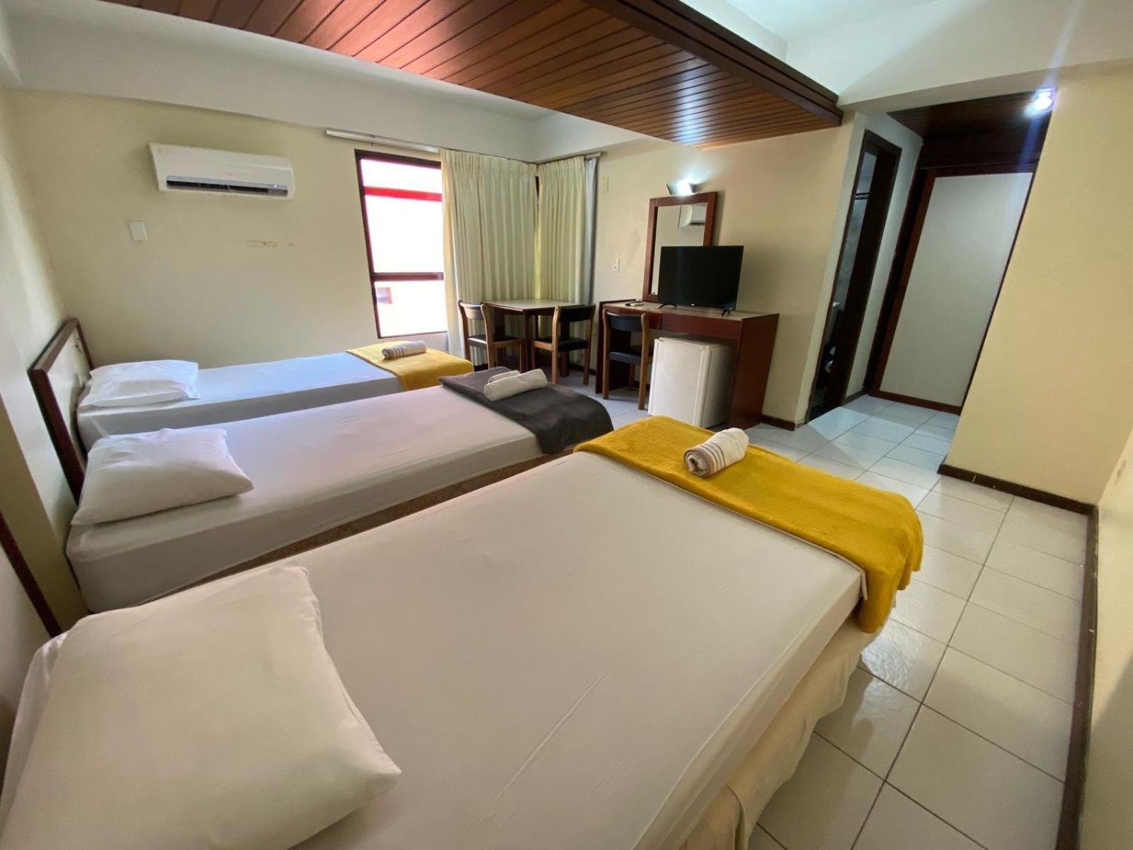 Tambau Mar Hotel No Royal Flat Service — Photos 3